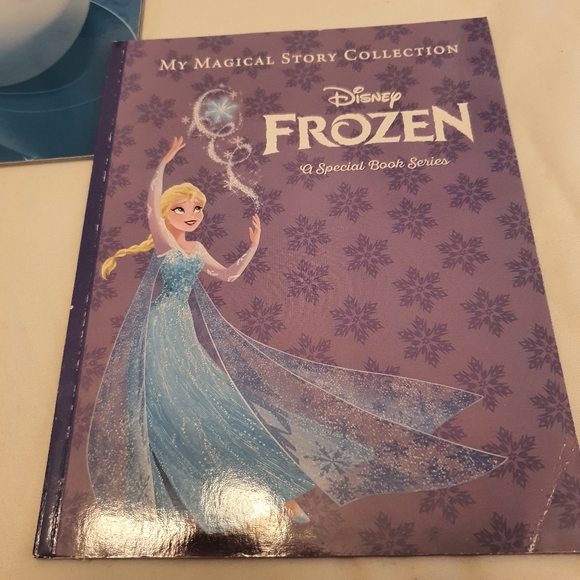 Disney Books x 5 - Picture 4 of 8